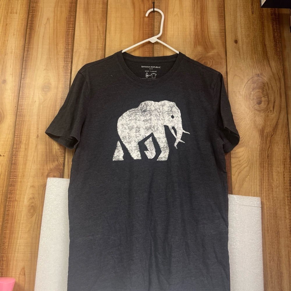 Banana Republic Eco Dark Gray Eco-T-Shirt